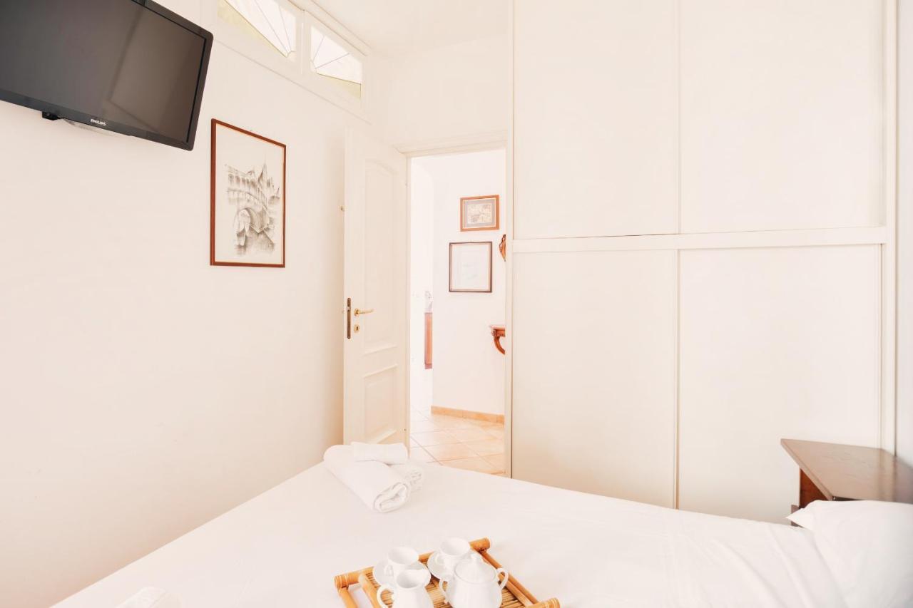 Appartamento Fronte Mare A Ospedaletti By Wonderful Italy Exterior foto