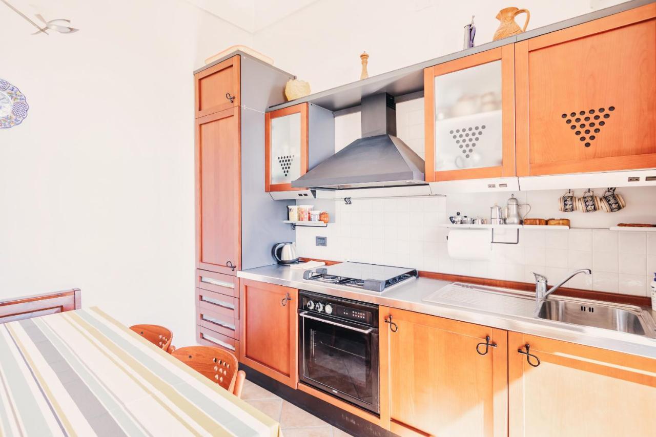 Appartamento Fronte Mare A Ospedaletti By Wonderful Italy Exterior foto
